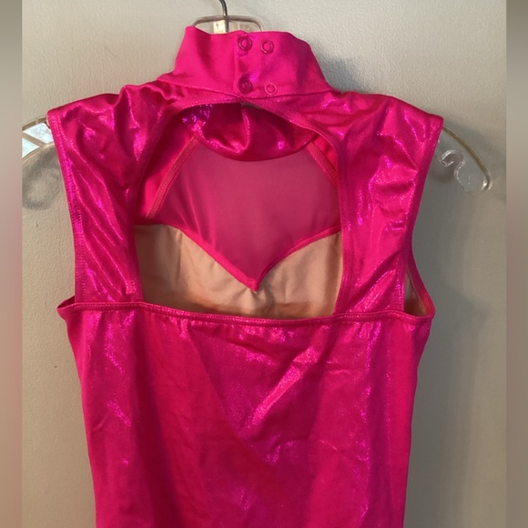 BALERA ADULT MEDIUM CERISE PINK METALLIC SEQUIN PANEL LEOTARD - Picture 6 of 9